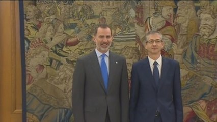 El nuevo gobernador del Banco de España promete su cargo ante el rey