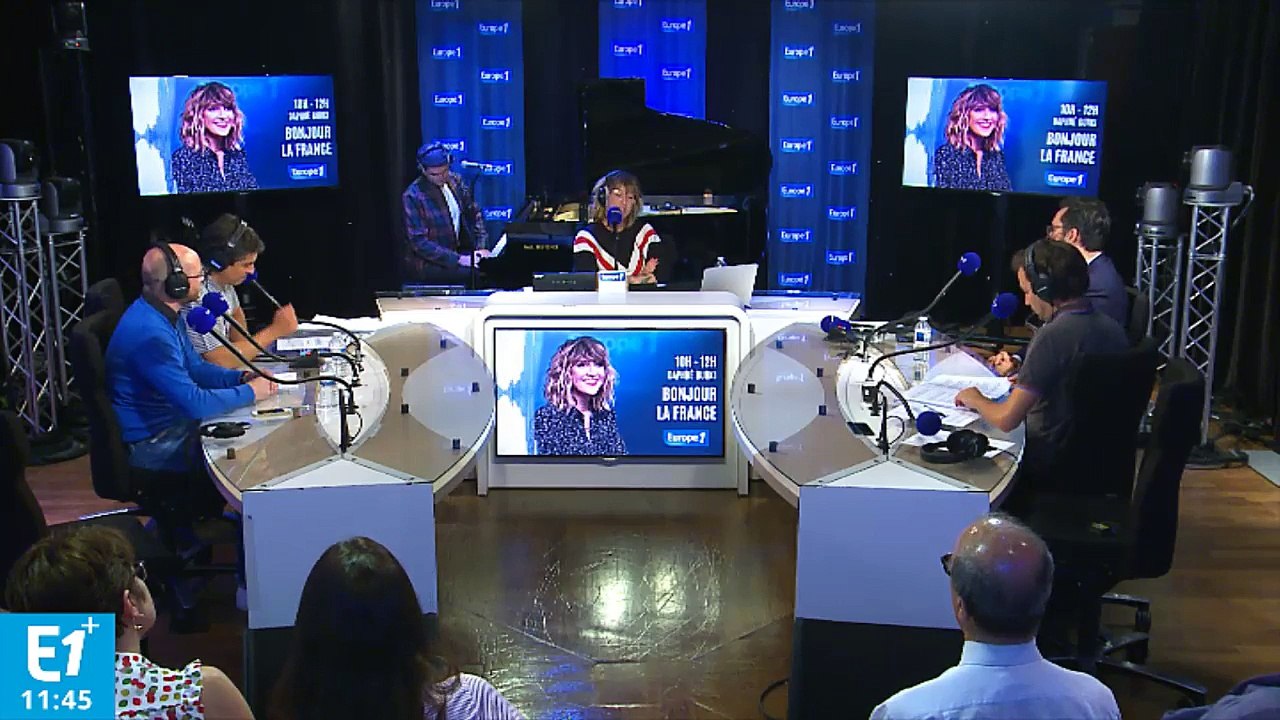 Her interprète "A change is gonna come" de Sam Cooke dans Bonjour la France