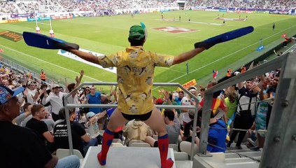 Le "Mec en Slip" est de retour