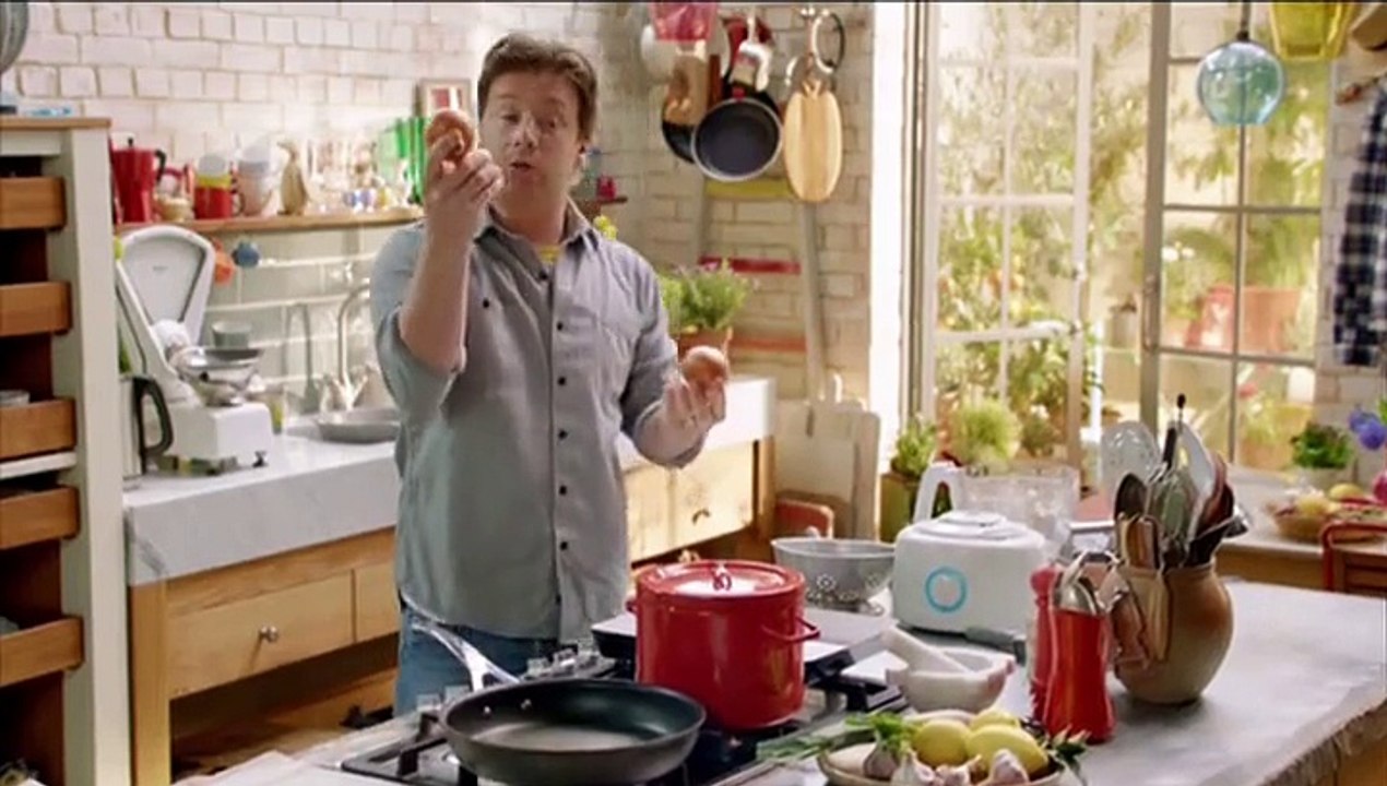 Jamie Oliver?s 15 Minute Meals S01E06 - Golden Chicken