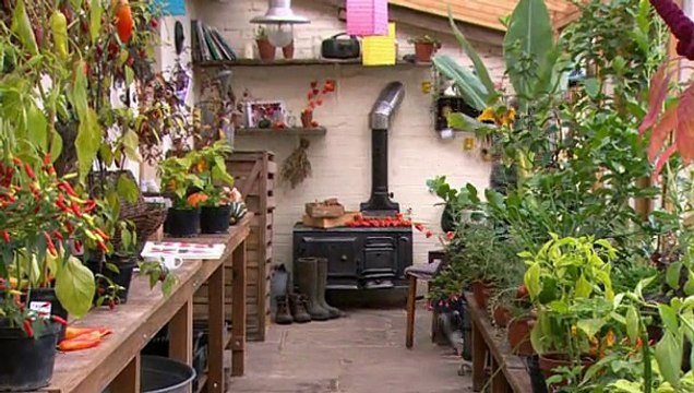 Jamie Oliver - Jamie at Home S01E08 - Peppers and Chilis