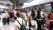 Metro in Hong Kong - MTR - Ubahn - Subway - 港鐵 - Bahn