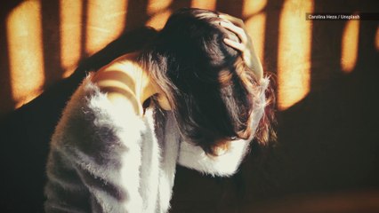 Researchers Say This Color of Light Can Calm Stress Fast