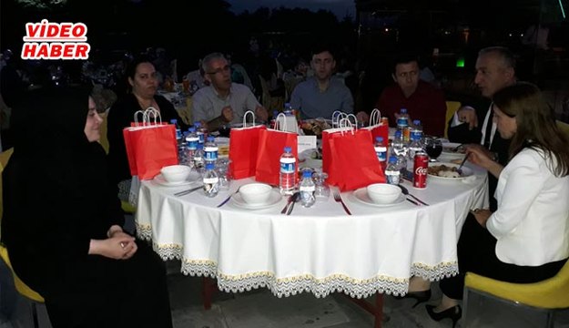 (11 Haziran 2018) ŞEHİT UZMAN ÇAVUŞ MEHMET MURATDAĞI EŞİNİN TERTİPLEDİĞİ İFTAR YEMEĞİNDE ANILDI