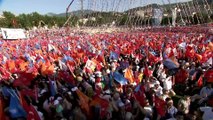 Cumhurbaşkanı Erdoğan: 'Demokrasimize ve kalkınmamıza öncülük eden Bursa'yı gönülden selamlıyorum' - BURSA