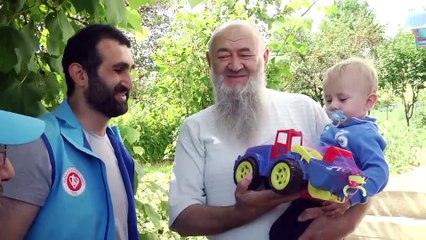 TDV'den katliam yaşanan Boşnak köyüne ramazan yardımı - AHMİÇİ