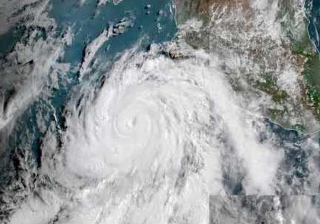 Hurricane Bud Churns in Pacific Off Mexico's We...