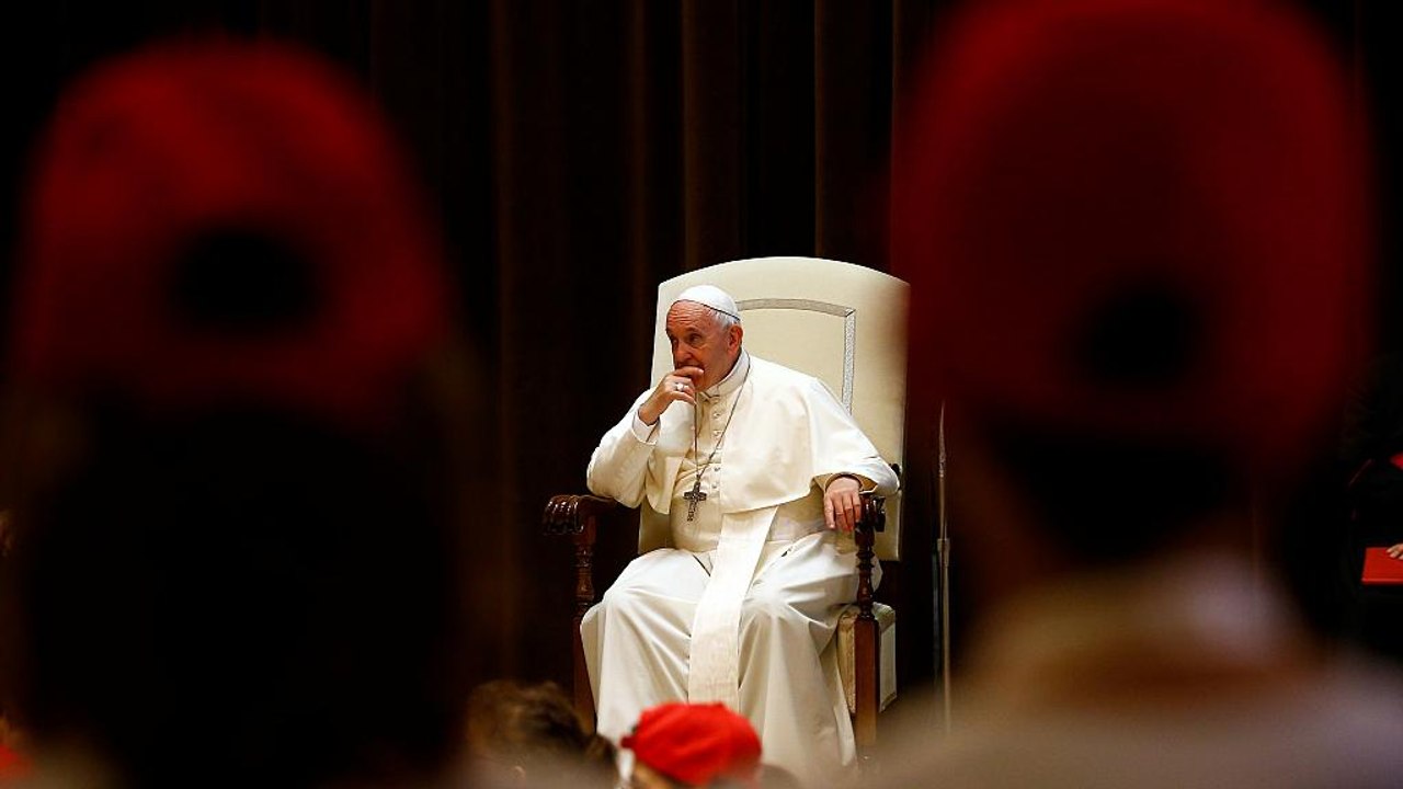 Chile: Papst akzeptiert Rücktritt von drei Bischöfen