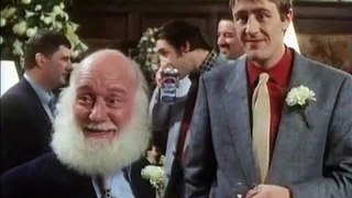 Only Fools And Horses S05e08-002