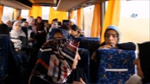- Fransa’da Türk seçmenler oy için otobüsle 600 kilometre yol katettiler