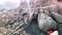 Rescuing horse stuck between rocks Credit: ViralHog