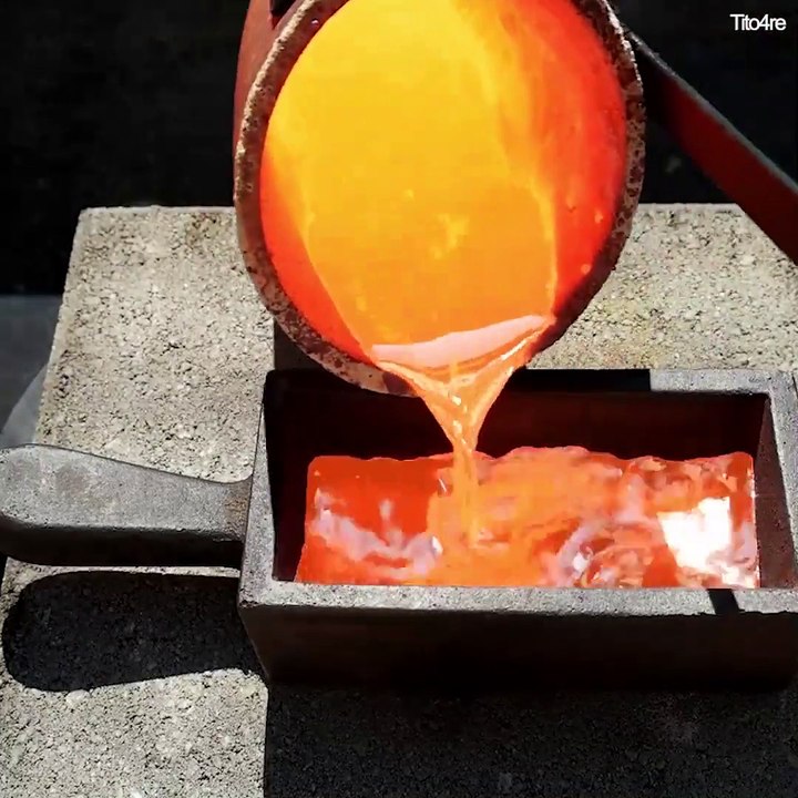 Making 5 Pound Copper Ingots From Scrap! Credit:  goo.gl/LLo5yT