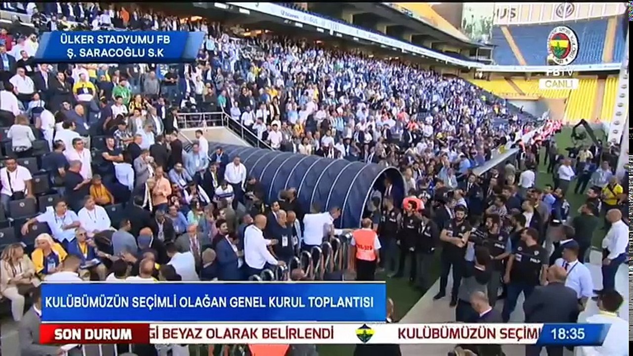 Kongre'de Ali Koç'un Aziz Yıldırım'ı tarihe gömdüğü an! Topunuz Gelin!