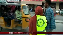 Dhallinyaro is abaabulay oo ku nool Muqdisho ayaa afuriya dadka ka daahay in ay gaaraan meelihii ay ku afuri lahaayeen.