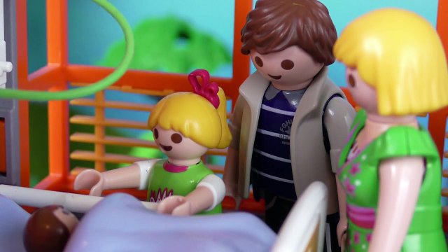 رؤى في المستشفى عشان عندها حساسية - عائلة عمر - أفلام بلاي