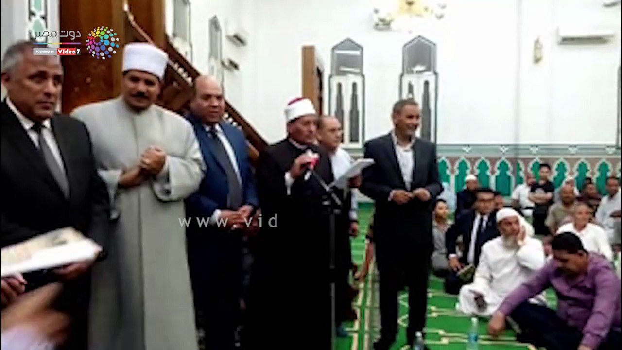 محافظ جنوب سيناء يكرم حفظة القرآن الكريم فى ليلة القدر بطور سيناء