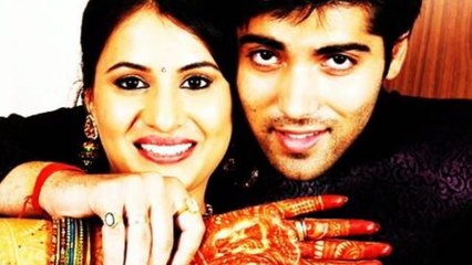 These 8 stars of TV married their childhood love!