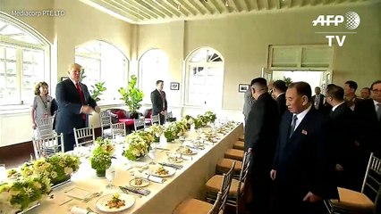 Trump e Kim almoçam juntos
