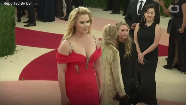 Amy Schumer Makes Red Carpet Debut With New Husband
