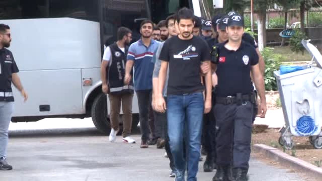 İyi Parti Çukurova İlçe Gençlik Kolları Başkanının da Aralarına Olduğu 12 Kişi Adliyeye Sevk Edildi