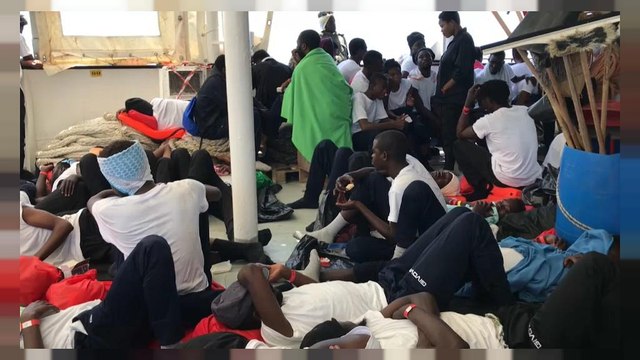 Two Italian ships will escort the Aquarius vessel full of 629 migrants to Spain