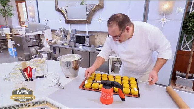 Le Meilleur Pâtissier : Philippe Conticini ne mâche pas ses mots, C'est gras ! C'est pas bon ! - Regardez