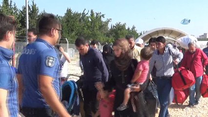 Bayrama 2 gün kala 50 bin Suriyeli ülkesine geri döndü