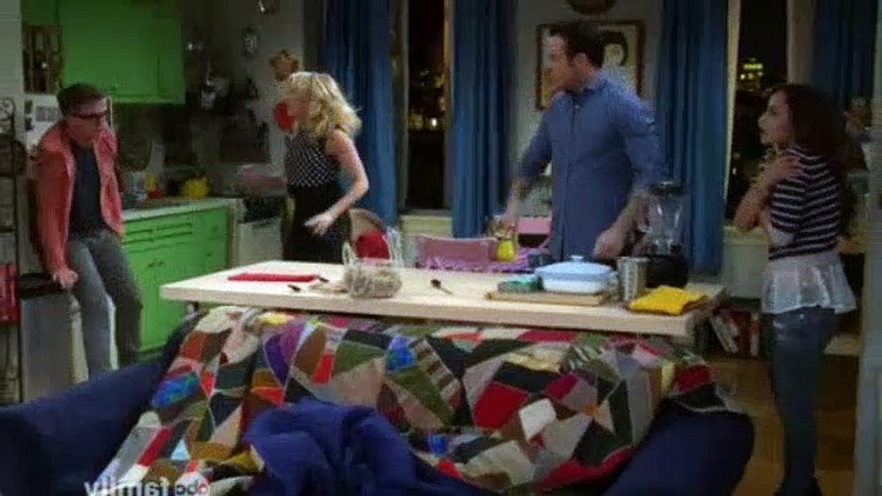 Young and Hungry S02E10 - Young & Part Two