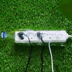 5 unusual ideas to reuse plastic bottles