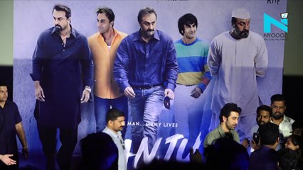 These pics prove Manisha Koirala's uncanny resemblance to Nargis