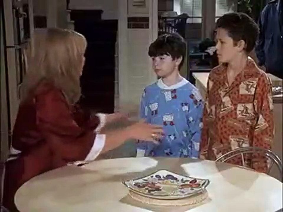 Grounded For Life S2e06