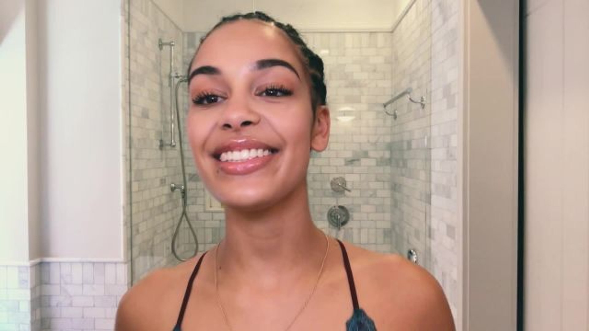 Jorja Smith caught in an intimate moment