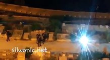 #فيديو..قوات الاحتلال تقتحم  مقبرة باب الرحمة قرب المسجد الأقصى المبارك قبل قليل