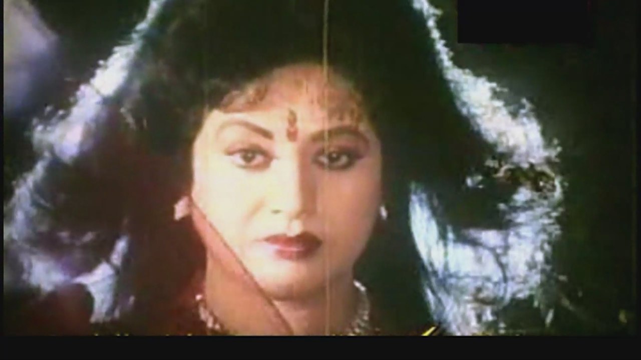 Choto Choto Kotha Gulo-Runa Laila & Andrew Kishore