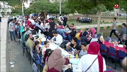 تحت مسمى " المنصورة هاتفطر مع بعض" شباب يتطوعون لإفطار الصائمين ..تجربة تغيير من المنصورة