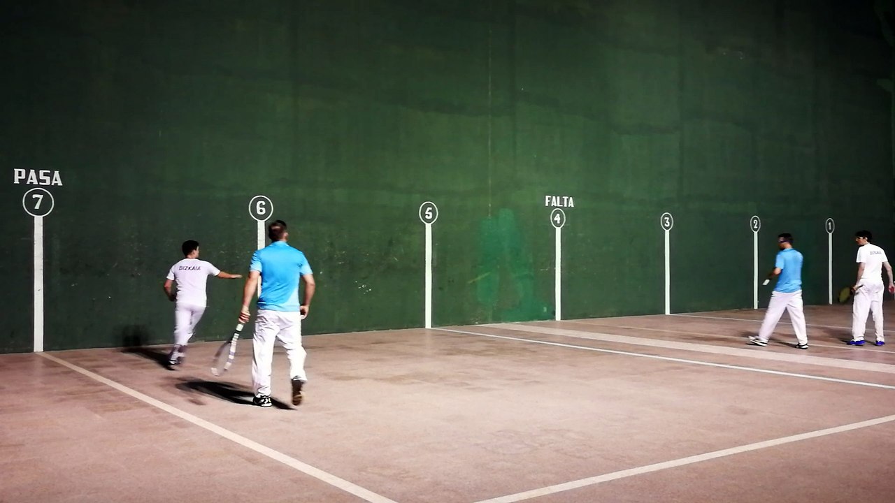 Frontenis 1ª ronda cto de España Incusa D vs Sestaoko A ultimos tantos emocionantes set 2