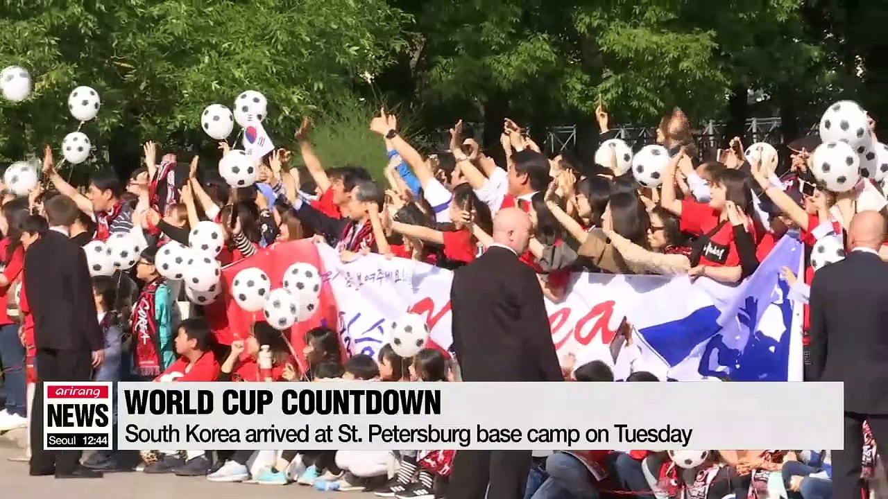 Football fans descend on Russia ahead of 2018 World Cup