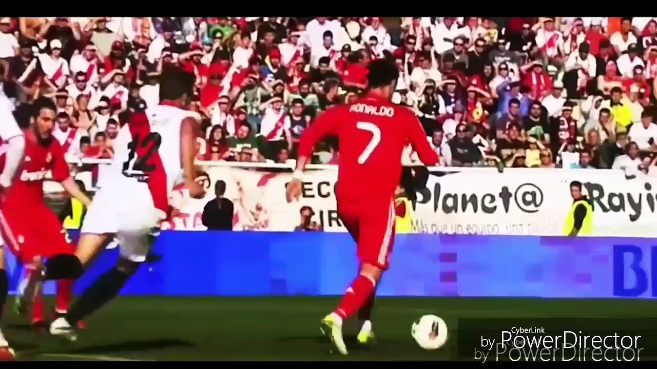 Top 5 Amazing Goals of Cristiano Ronaldo .
