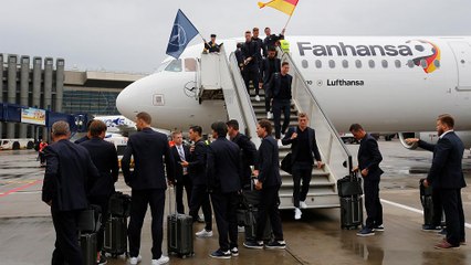 WM 2018: Deutsche Mannschaft kommt in Moskau an