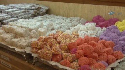 Kemeraltı Çarşısı'nda Bayram Hareketliliği