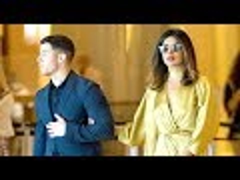 Nick Jonas Introduced Priyanka Chopra To The Family At Cousin's Wedding | Bollywood Buzz