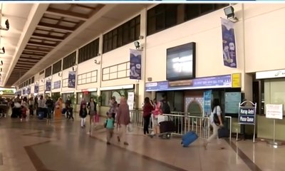 Bandara Juanda Sidoarjo Dipadati Penumpang
