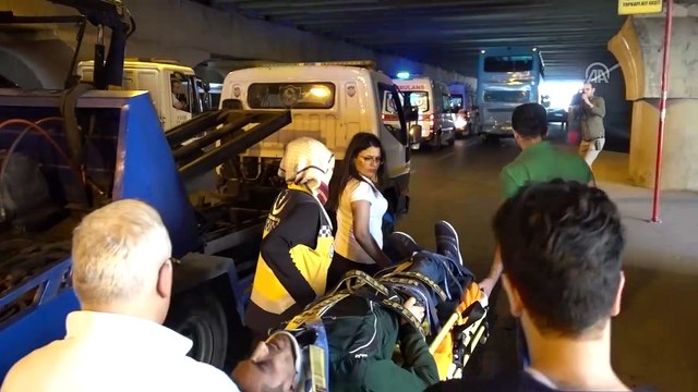 Fatih'te trafik kazası: 10 yaralı - İSTANBUL