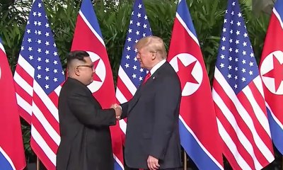 Donald Trump dan Kim Jong Un Bahas Nuklir di Korea Utara