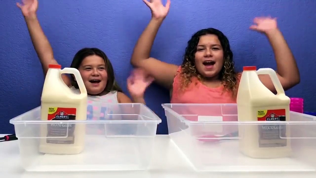DIY Slime - WOOD SLIME 1 GALLON OF ELMER’S WOOD GLUE VS 1 GALLON OF ELMER’S WOOD GLUE – MAKING GIANT SLIMESCredit: Life with BrothersFull vi