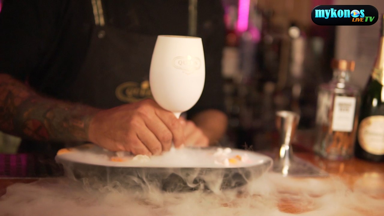 Queen of Mykonos Cocktails & Dreams