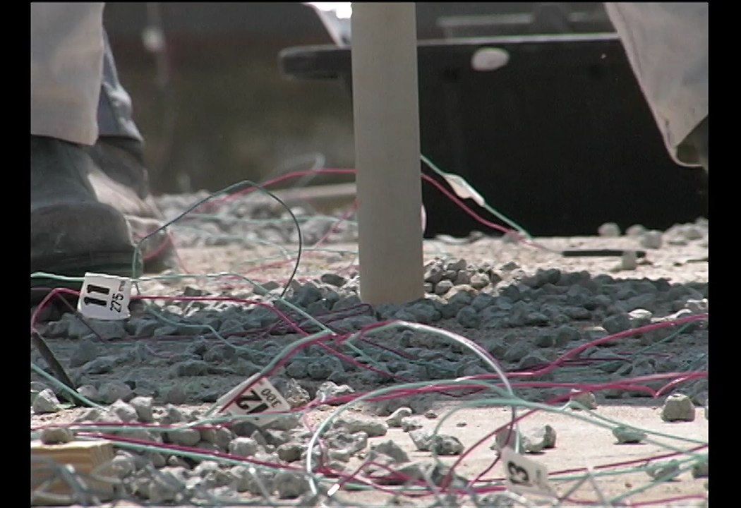 2001 Destruction à la BSM de Keroman * Trigone Production