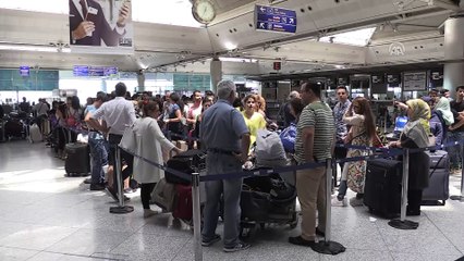 Atatürk Havalimanı'nda bayram yoğunluğu - İSTANBUL