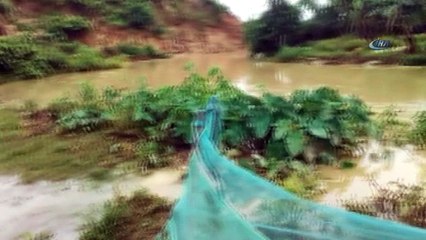 - Bangladeş’te Fırtınada Mültecilerin Kaldığı Barınaklar Yıkıldı