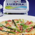 Pizza BiancaPiękno minimalizmu tkwi w prostocie i łatwości. I tak w przypadku pizzy, faworytem tego lata jest pizza bianka ze szparagami. Prosta, łatwa, pyszna